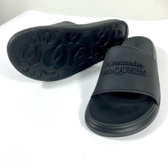 *SOLD* Alexander McQueen Hybrid Slides Logo Embossed Black Sandals 40 NEW - Picture 11 of 16
